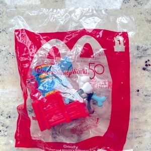 Disney World 50th Goofy